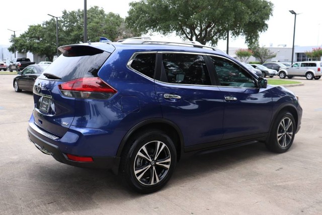 used 2019 nissan rogue sv premium package w navigation propilot assist front wheel drive suv jn8at2mt0kw